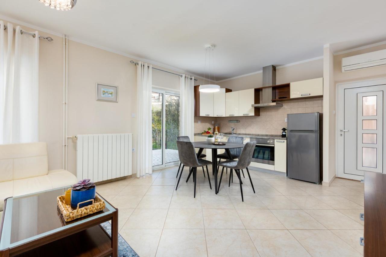 Apartman Marina Vrbnik Ngoại thất bức ảnh