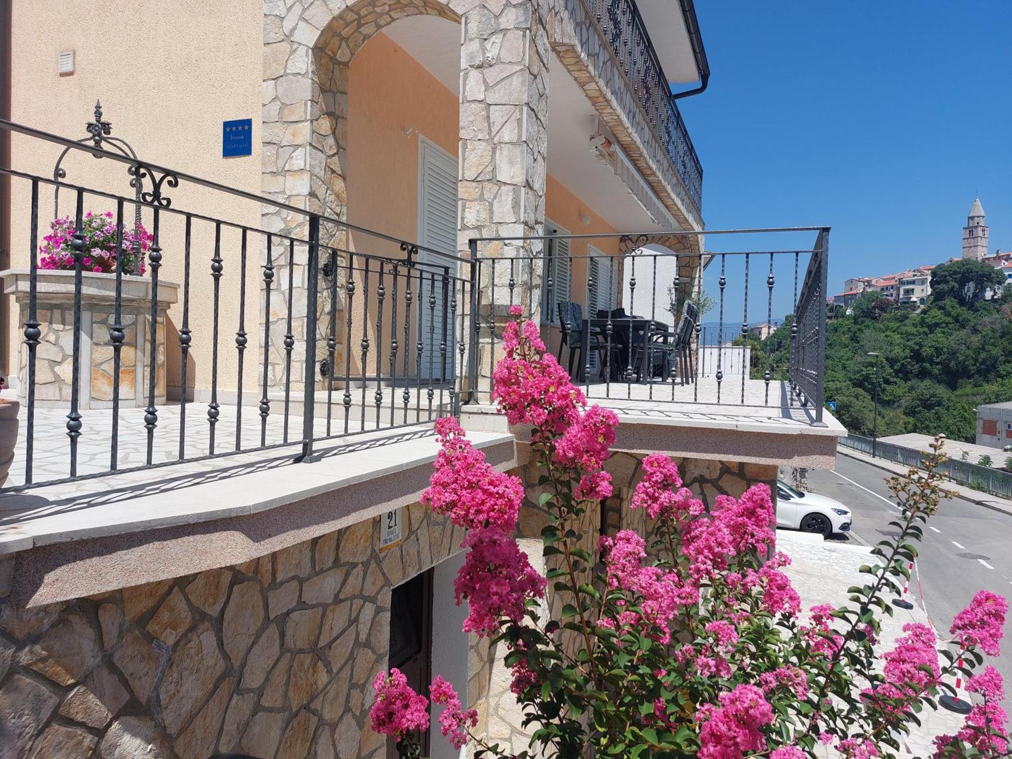 Apartman Marina Vrbnik Ngoại thất bức ảnh